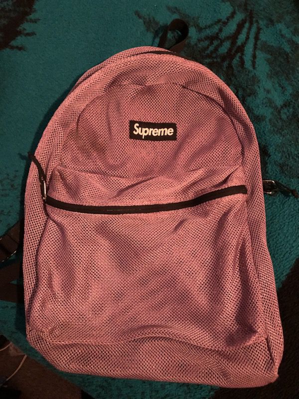 Supreme Mesh Backpack (Light Purple) for Sale in Los Angeles, CA