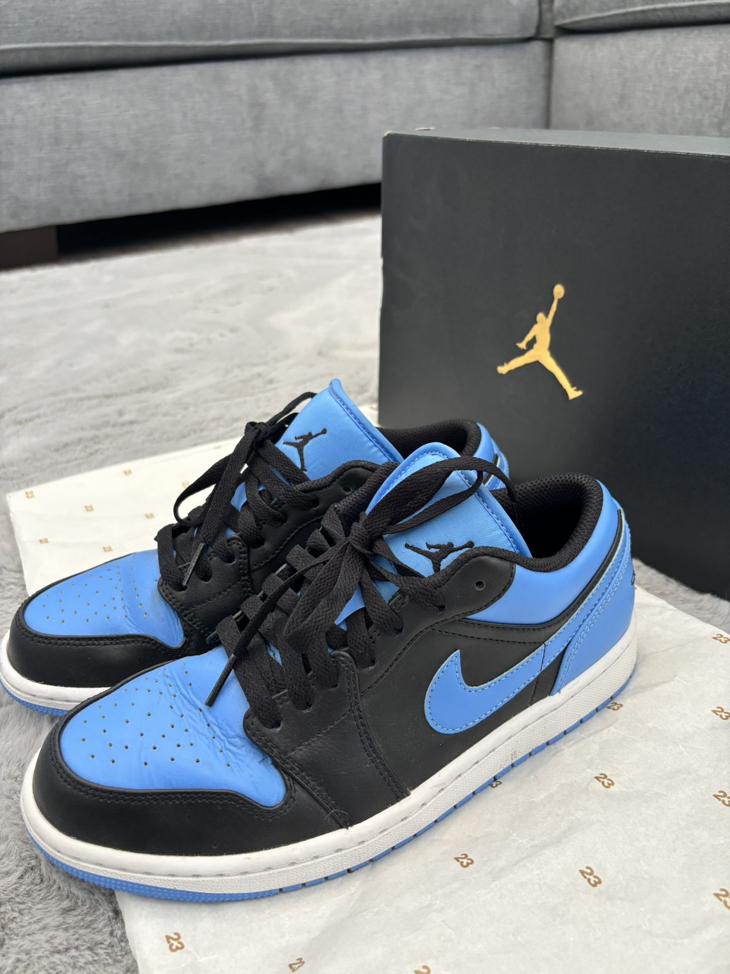 Air Jordan 1 Low Royal