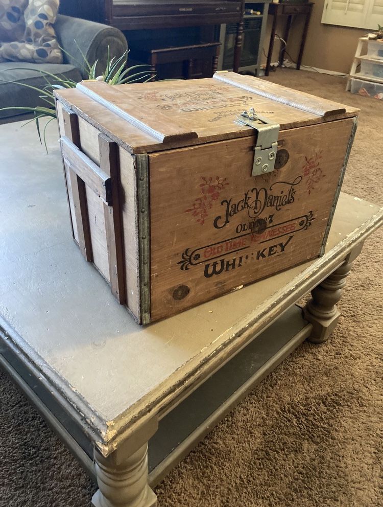 Vintage Jack Daniels Whiskey Crate/Box