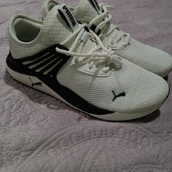 Puma Running Shoes 