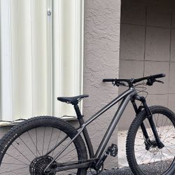 Specialized Fuse Como 2022 M Sizes 29 Rim 