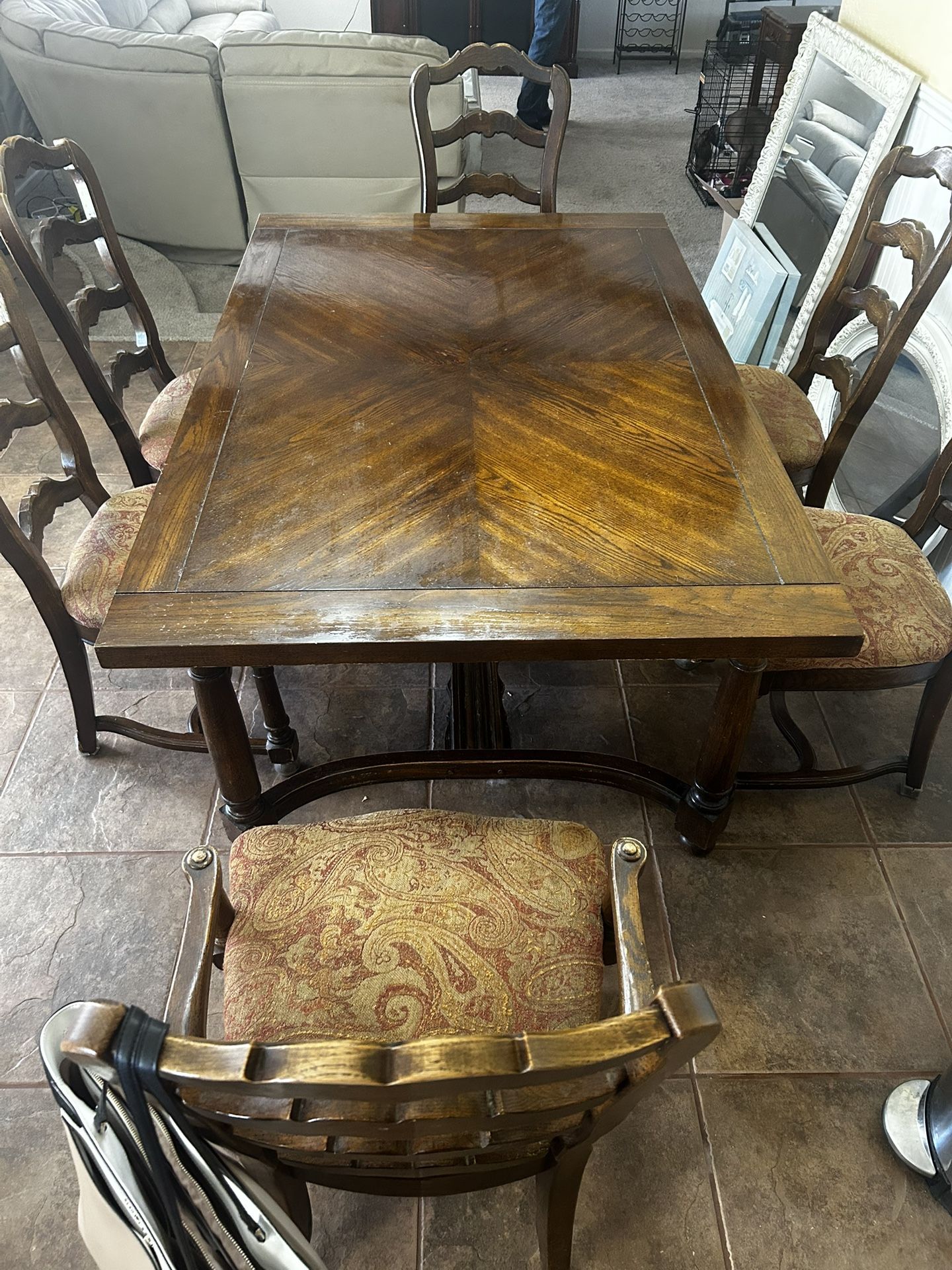 Kitchen Dining Table