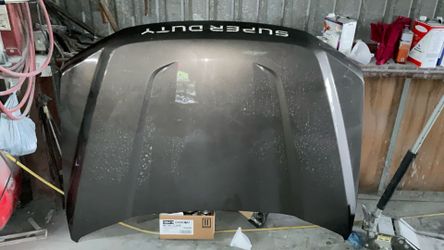 Ford F250 Hood