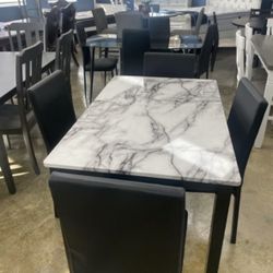 5pc Dining Room Table Set 