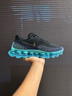 Nike Air Liquid Max AW ( Men’s)