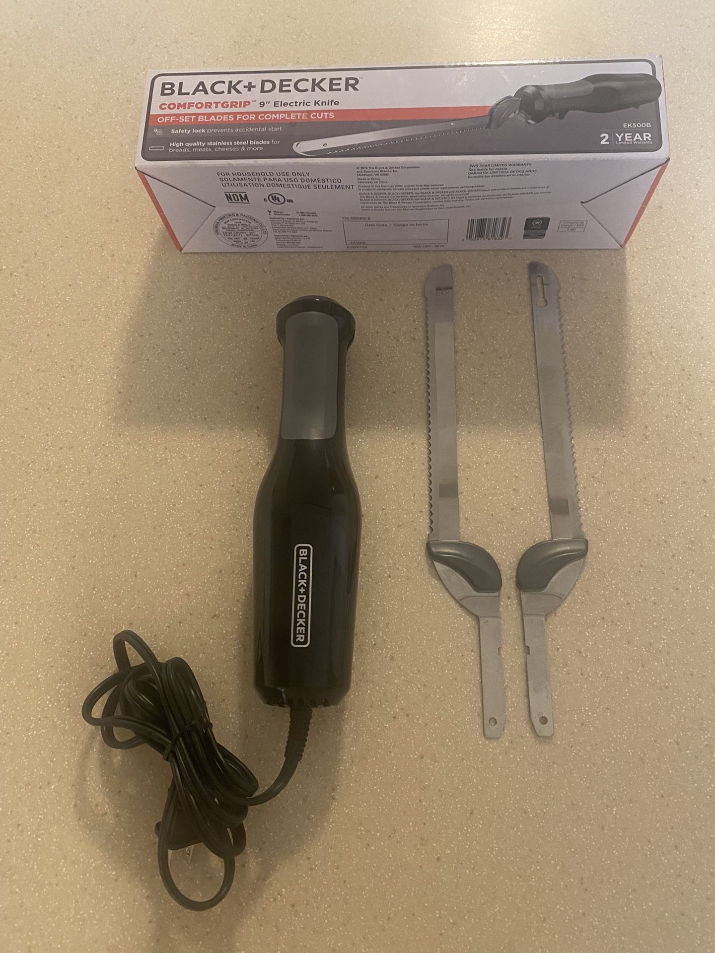 Black Decker Comfort Grip Electric Knife for Sale in Alliance, OH
