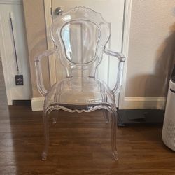 Clear Glam Acrylic Chair