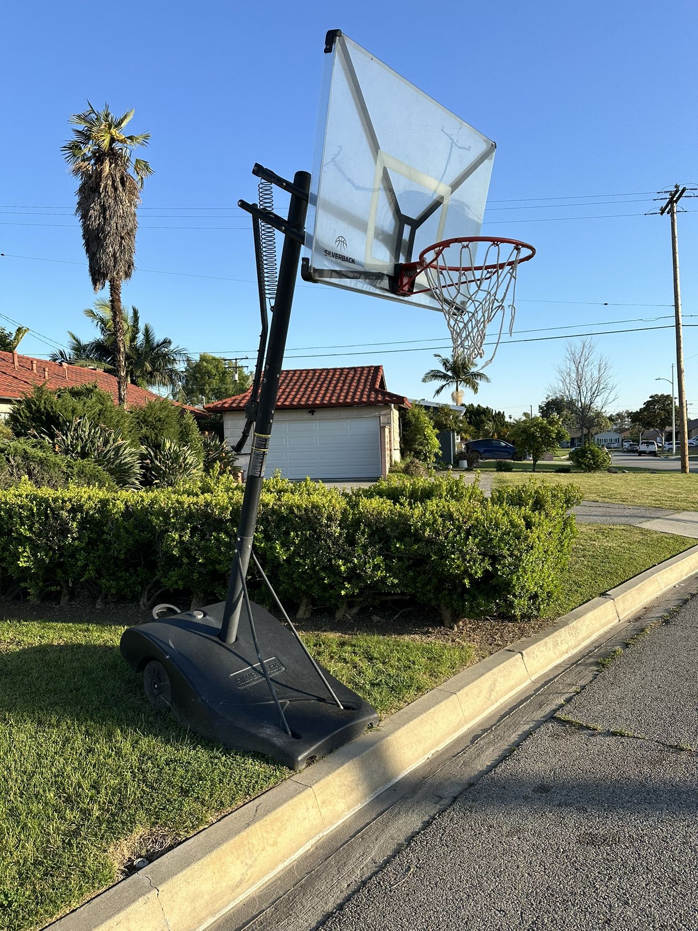 Regulation Basketball Hoop