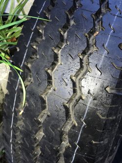 LT 215/85 R16
