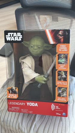 Star Wars Legendary Interactive Jedi Master Yoda Collector Edition - New in Box