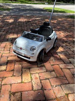 Fiat 500 Toy Push Car