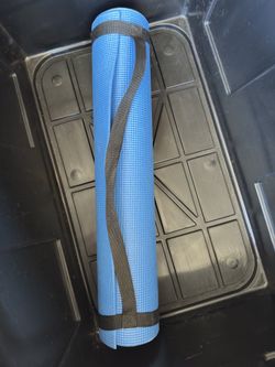 Yoga Mat With Carrier - Excellent Condition 