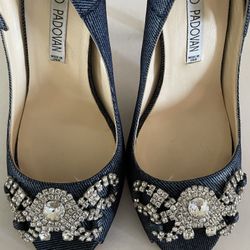 Women’s Glitter Shoes  Size 36 1/2