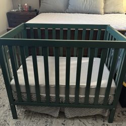 Dark Green Mini Crib