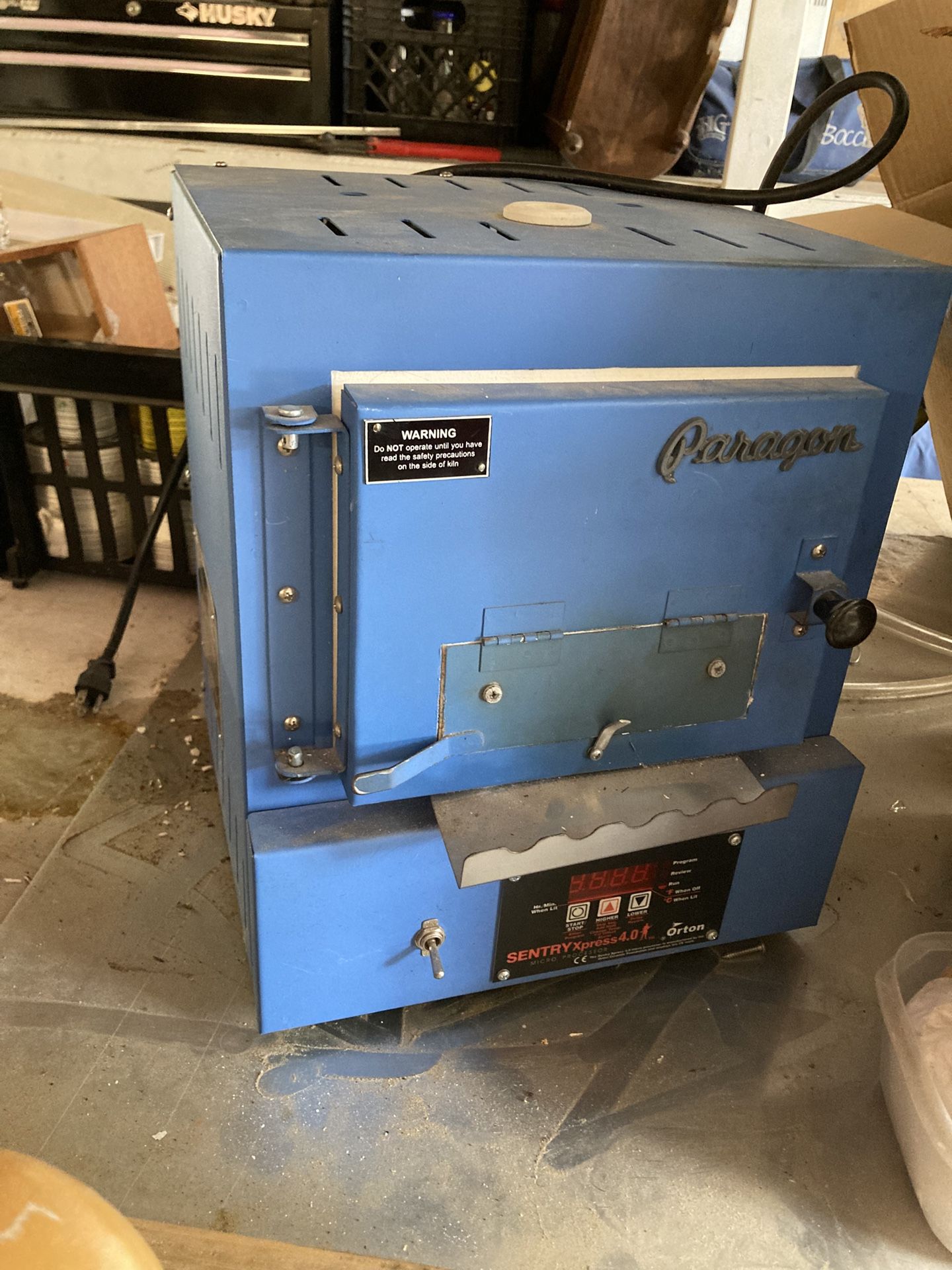 For tRaDE-glass Kiln, 3 Torch Heads, Misc Rods and Tools