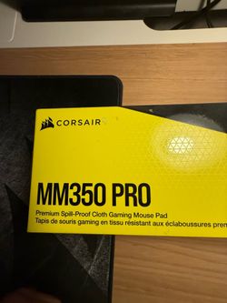 930 mm x 400 mm CORSAIR Gaming mousepad