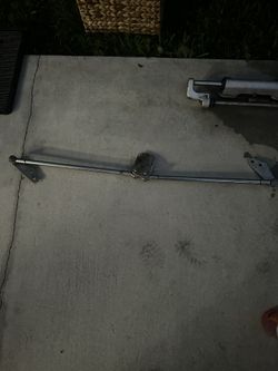 Yamaha Tie Bar