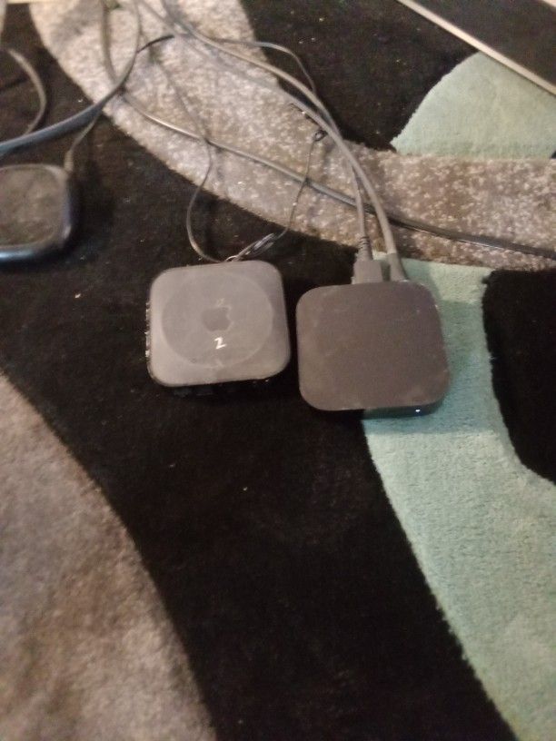 2 Apple TV 3rd Generation Consoles
