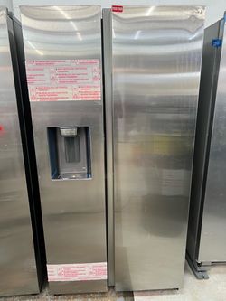 Stainless Steel Side-by-Side Refrigerator with Ice and Water Dispenser