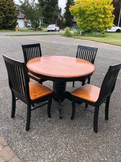 Round/Oval Wood Expandable Dining Table Set, 4 Chairs