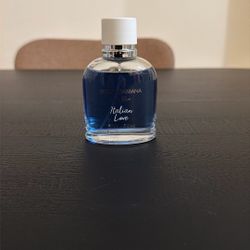 Dolce & Gabbana Light Blue Forever Italian Love Pour Homme - Like New