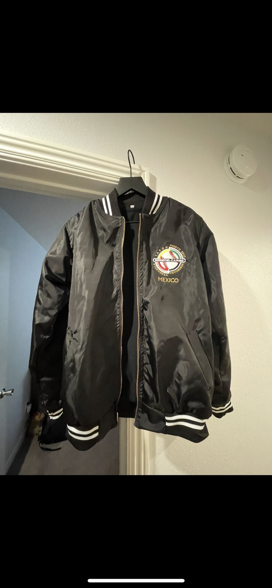 Serie Del Caribe Bomber Jacket