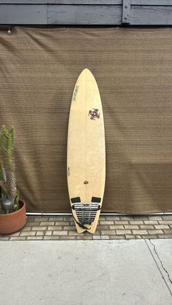 6’11” X-fish surfboard shaped by Michael Walter