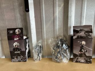 Anime  Figures New In Box