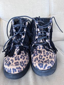 Crazy Train Women’s Size 7 Leopard Print Fringe Hi-Top Sneakers