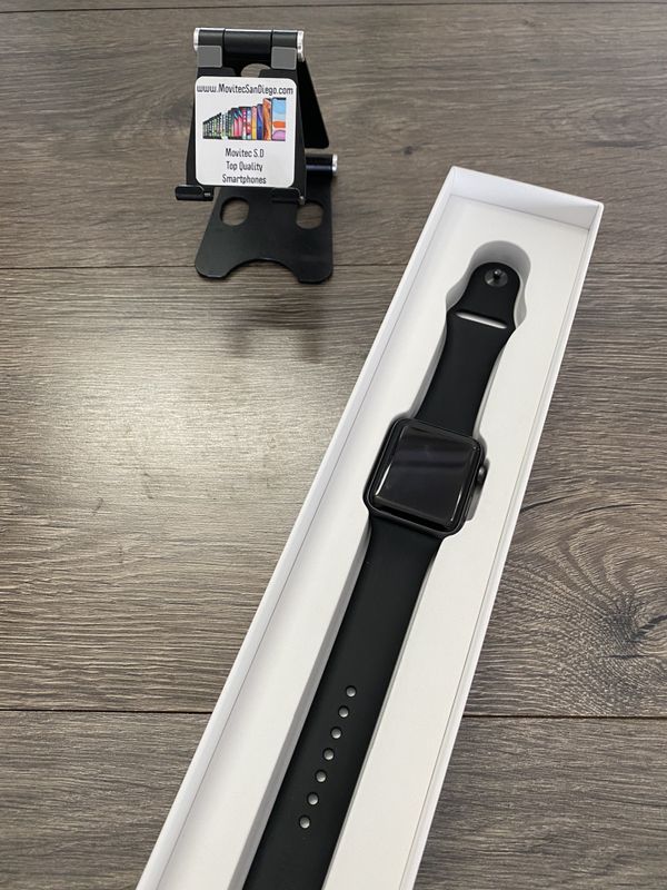 Apple watch 3rd Gen 42MM black gps for Sale in Chula Vista, CA - OfferUp