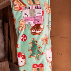Hello Kitty Christmas Blanket 