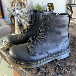 DOC MARTENS FOR KIDS DOC MARTENS BOOTS