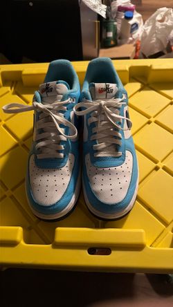 Great Pair Of Nike Airs Size 10.5