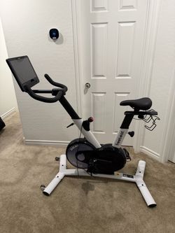 Freebeat Boom Smart Exercise Bike with Touchscreen