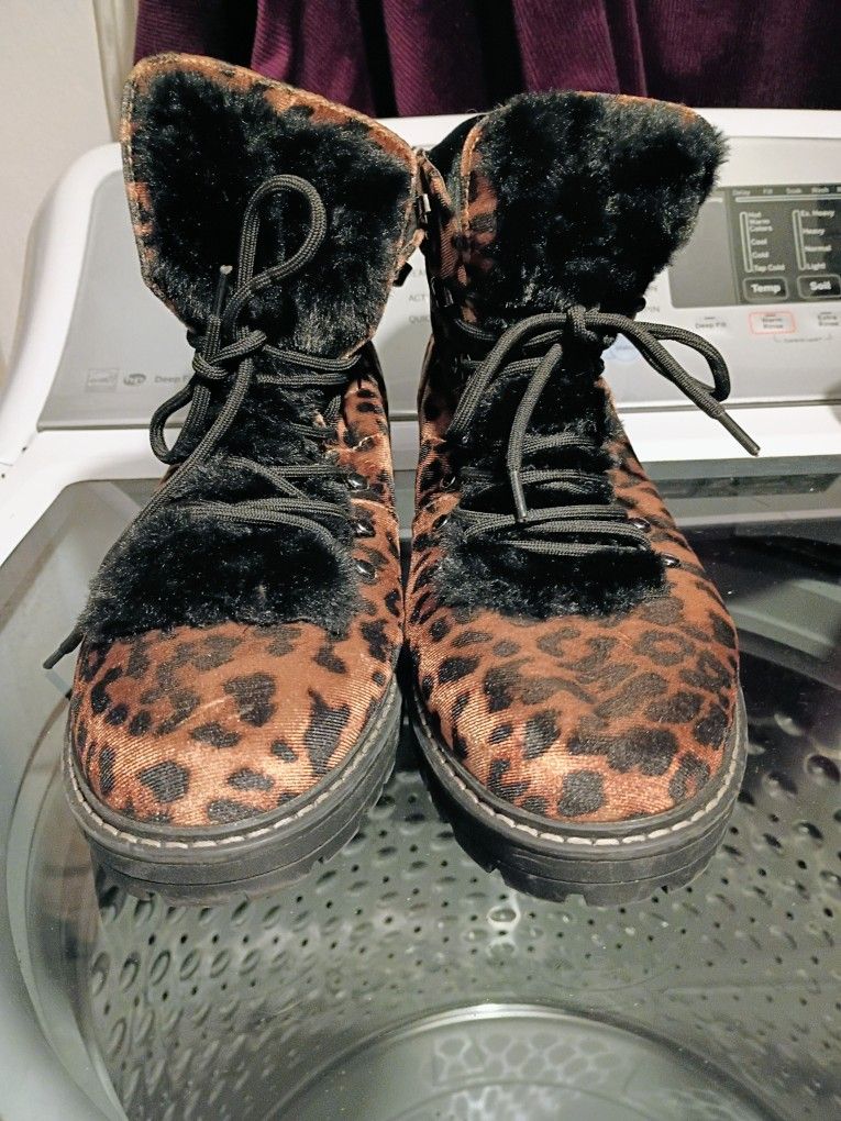 Tommy Hilfiger Leopard Boots Mens Size 11