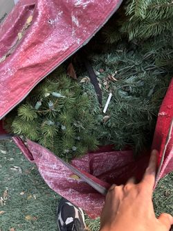 16 ft Christmas tree