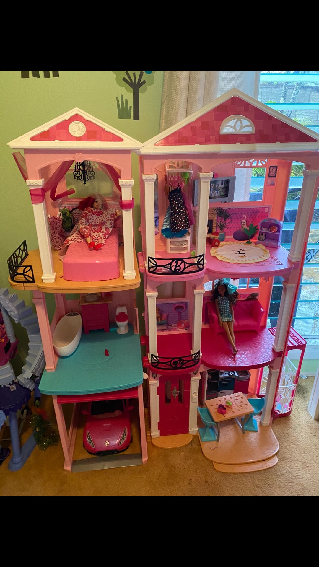 Barbie Dream house/ Monster High Mansion
