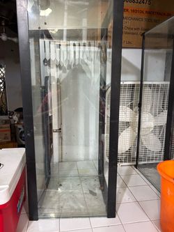 reptiles  cage no lid