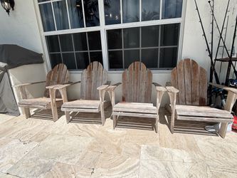 4 wood outside chairs $15 each