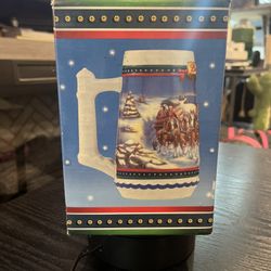2002 Budweiser Holiday Stein Collectible with "Guiding The Way Home" Scene