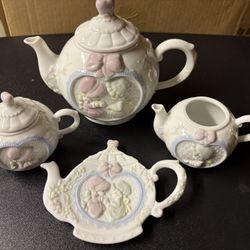 4 Pieces Of Set Precious Moment Collection Bundle 