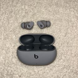 Beats Studio Buds 
