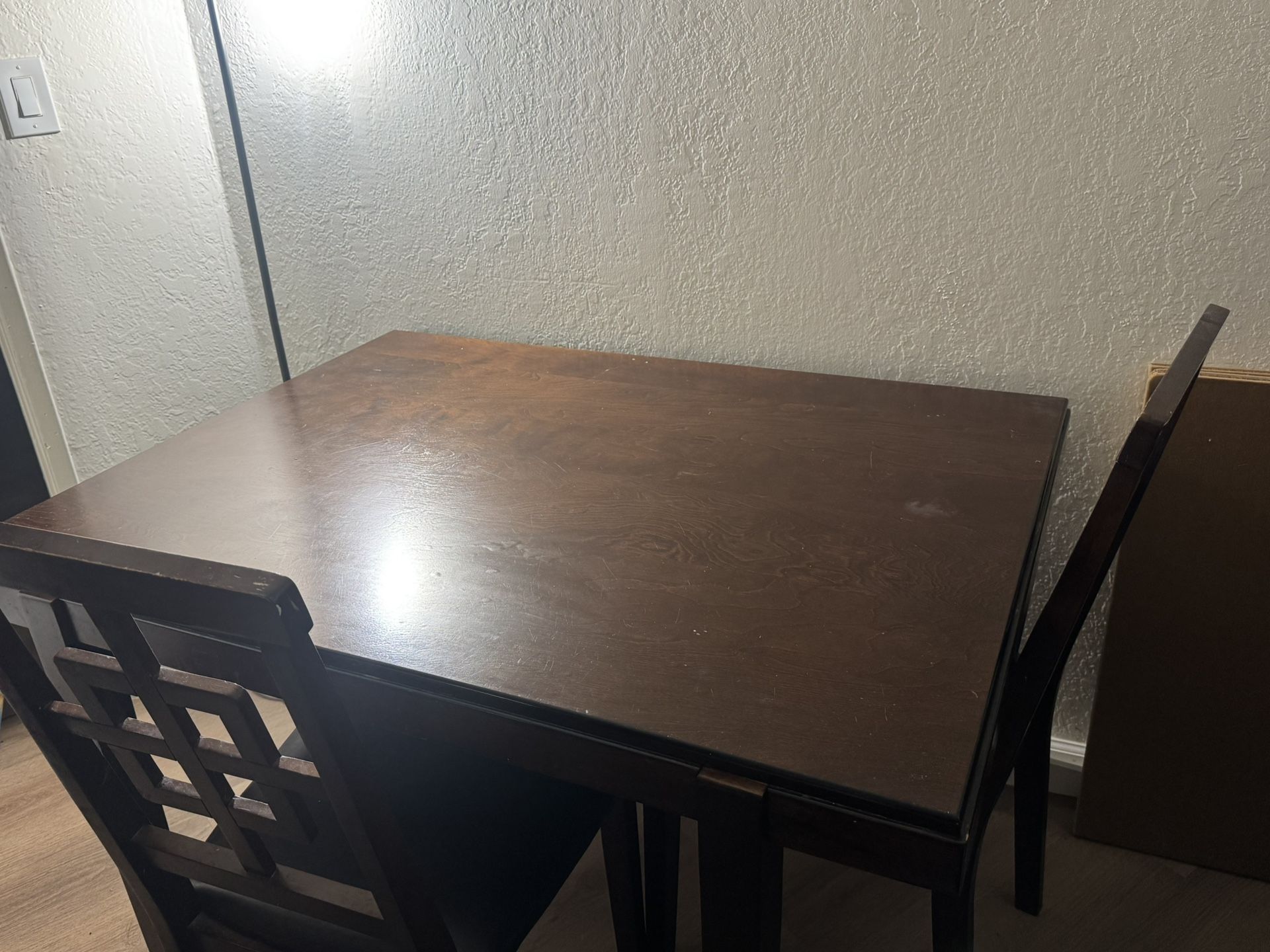 4 Chair Table