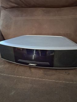 Bose Cd And Tuner Stereo  New Used Couple Times Great Sound 1
