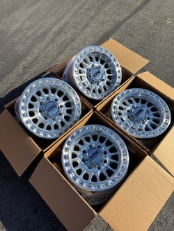 KMC KM552 IMS 6x5.5 17" Wheels Machined +25
