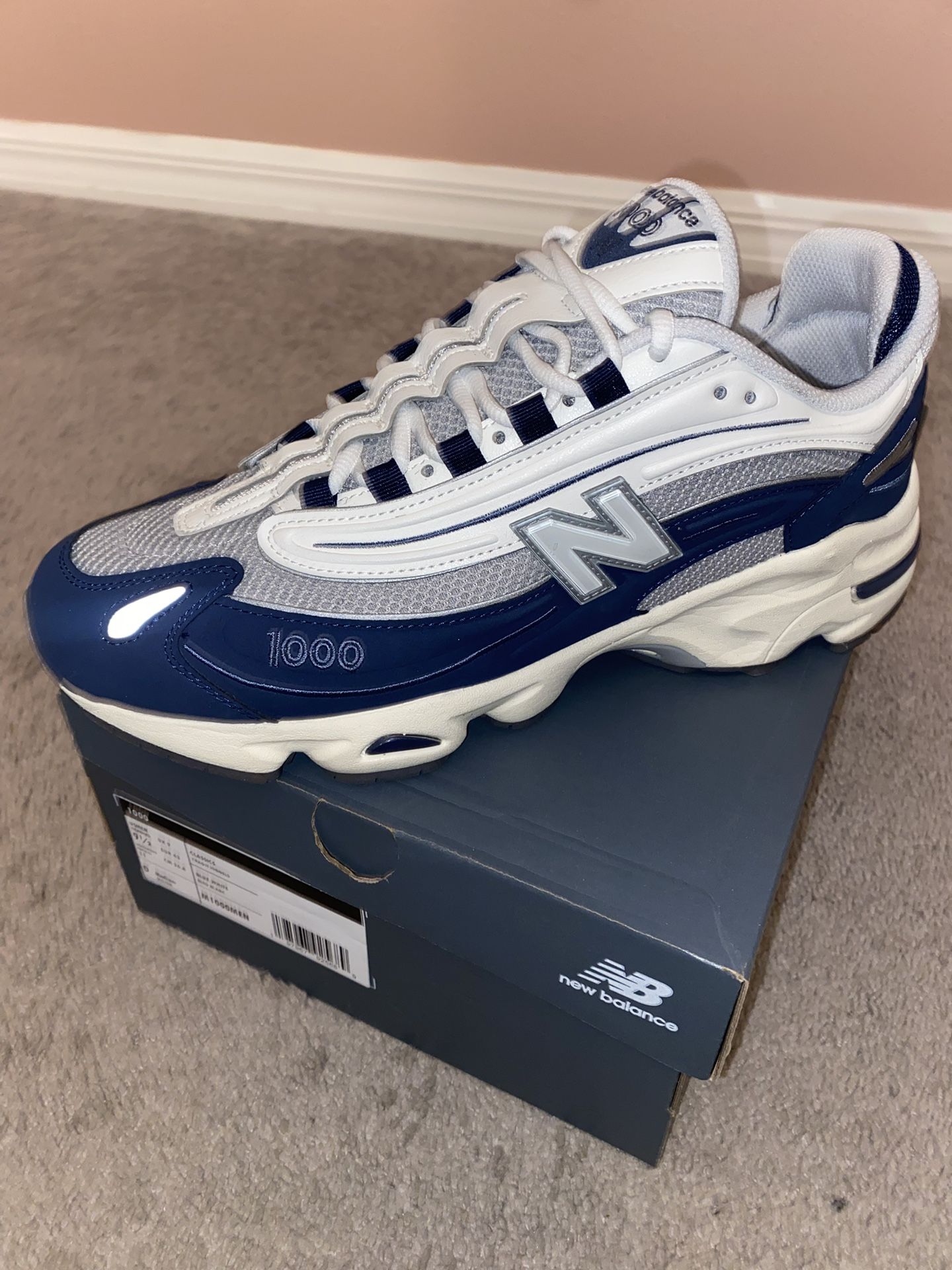 New Balance 1000