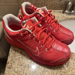 Nike Air Max (Men Size 11)