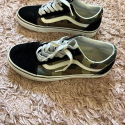 Women’s Vans Sneakers