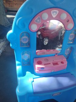 Little tikes vanity