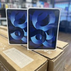 iPad Air 10.9” Available